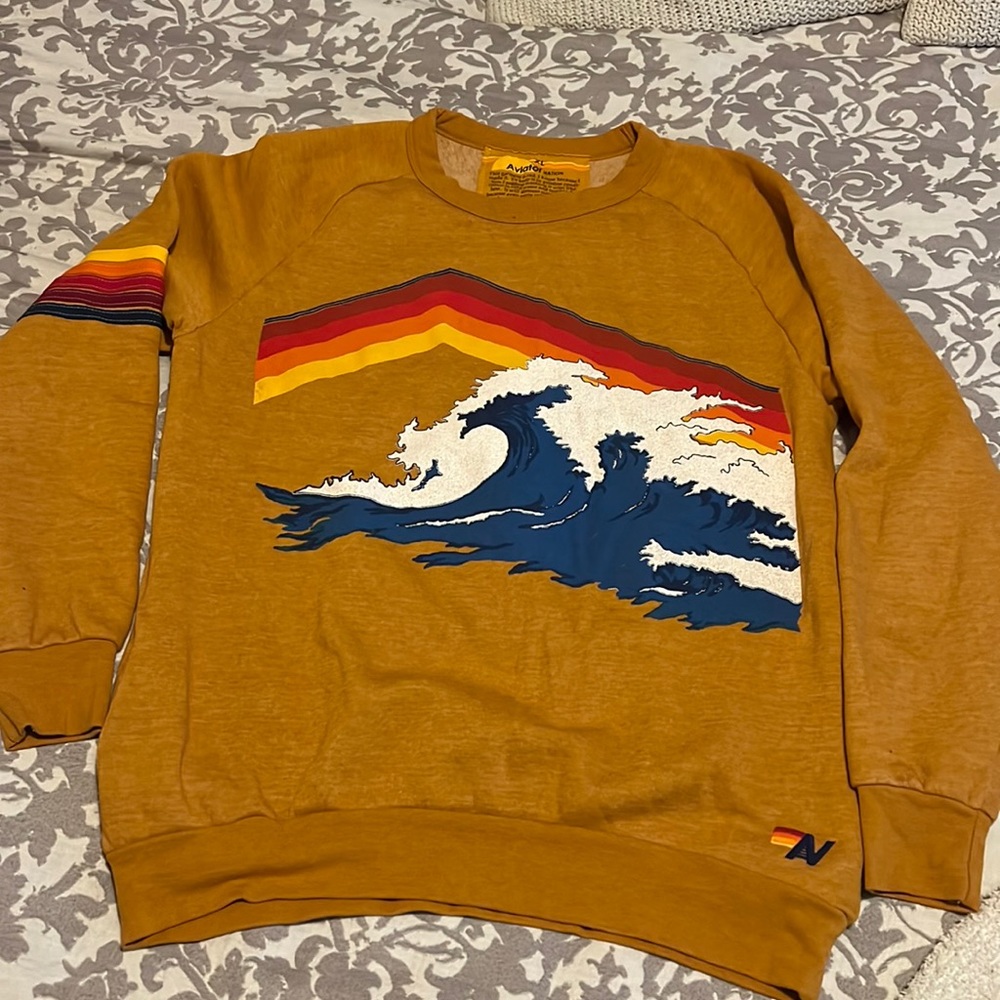 Aviator Nation mountain wave sweatshirt